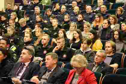 uczestnicy Konferencji Bliżej ludzi